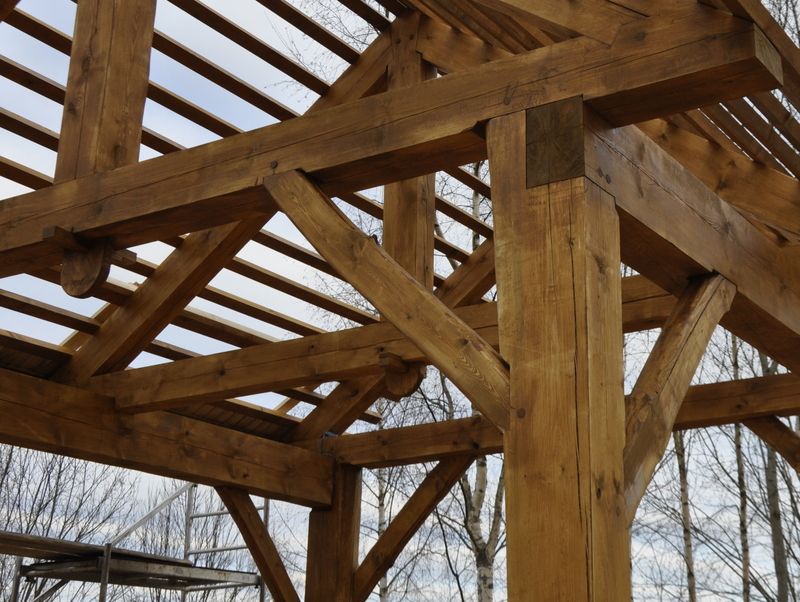 Kurs: "Timber framing" i Estland